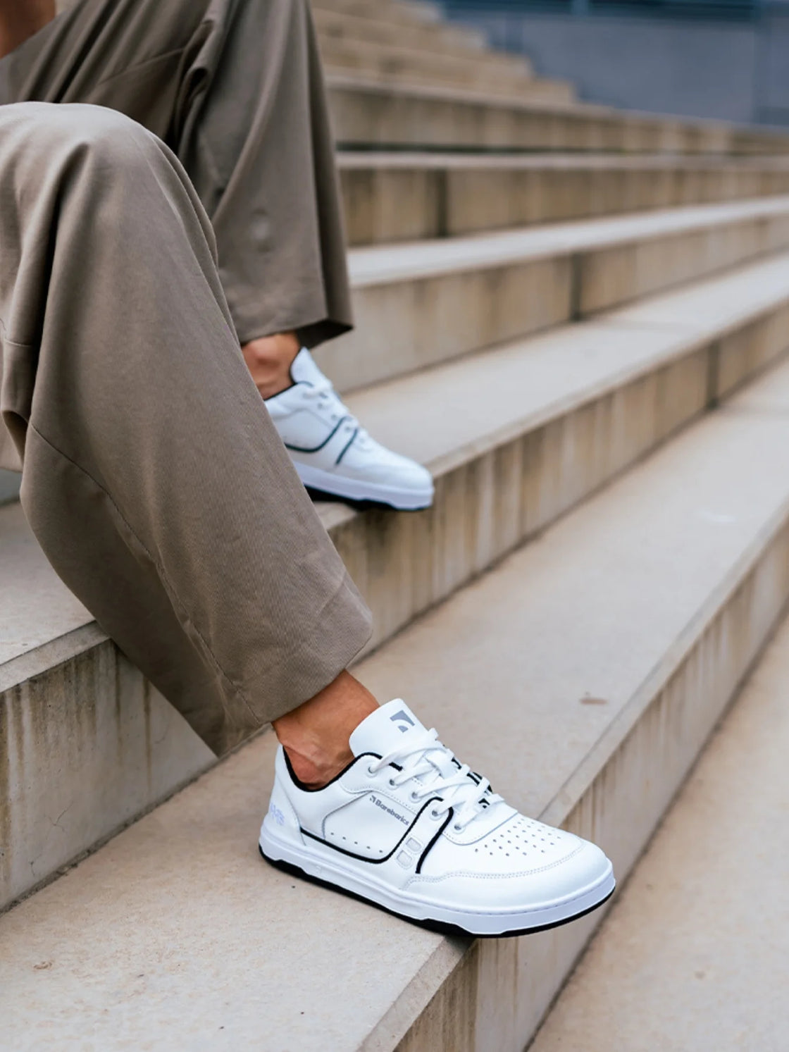 Arise Sneakers