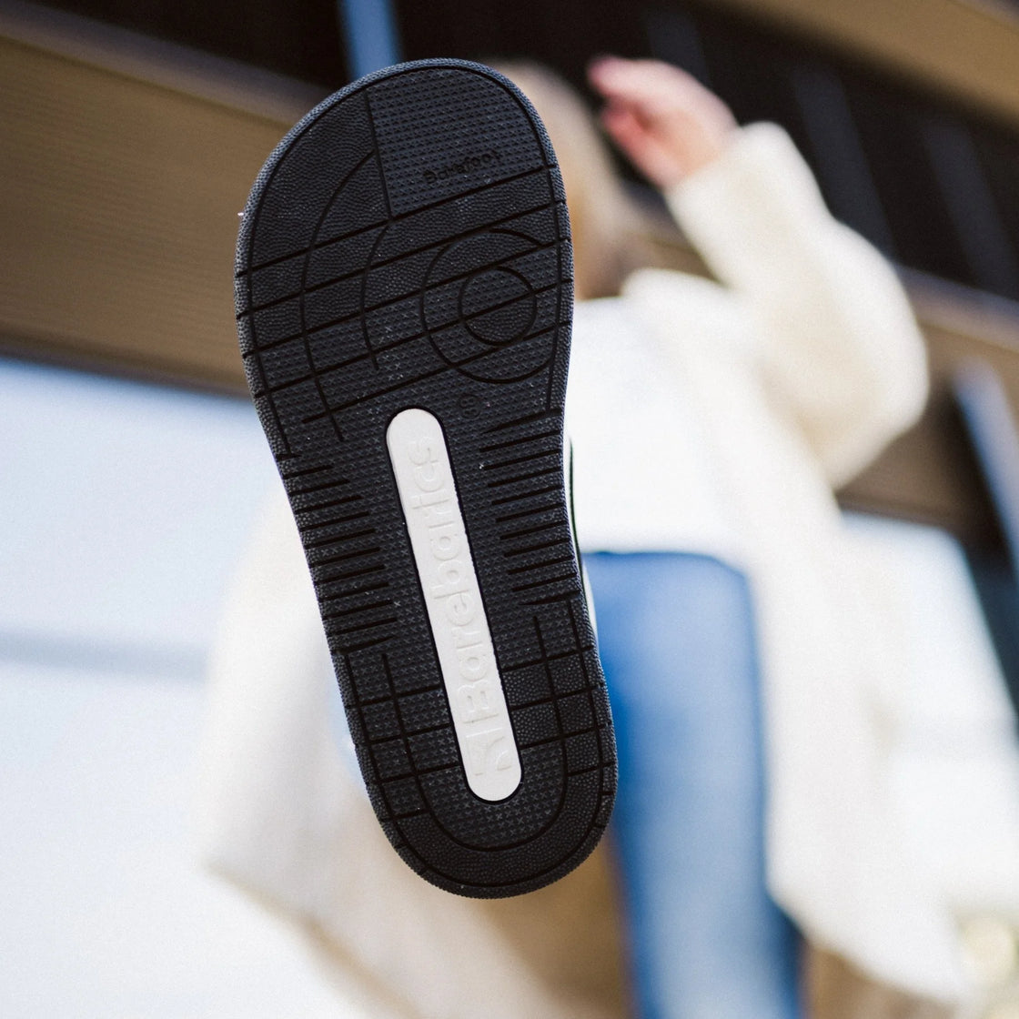 Arise Sneakers