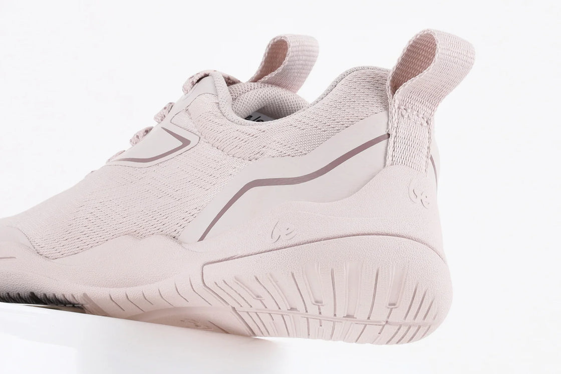 Moove Sneakers