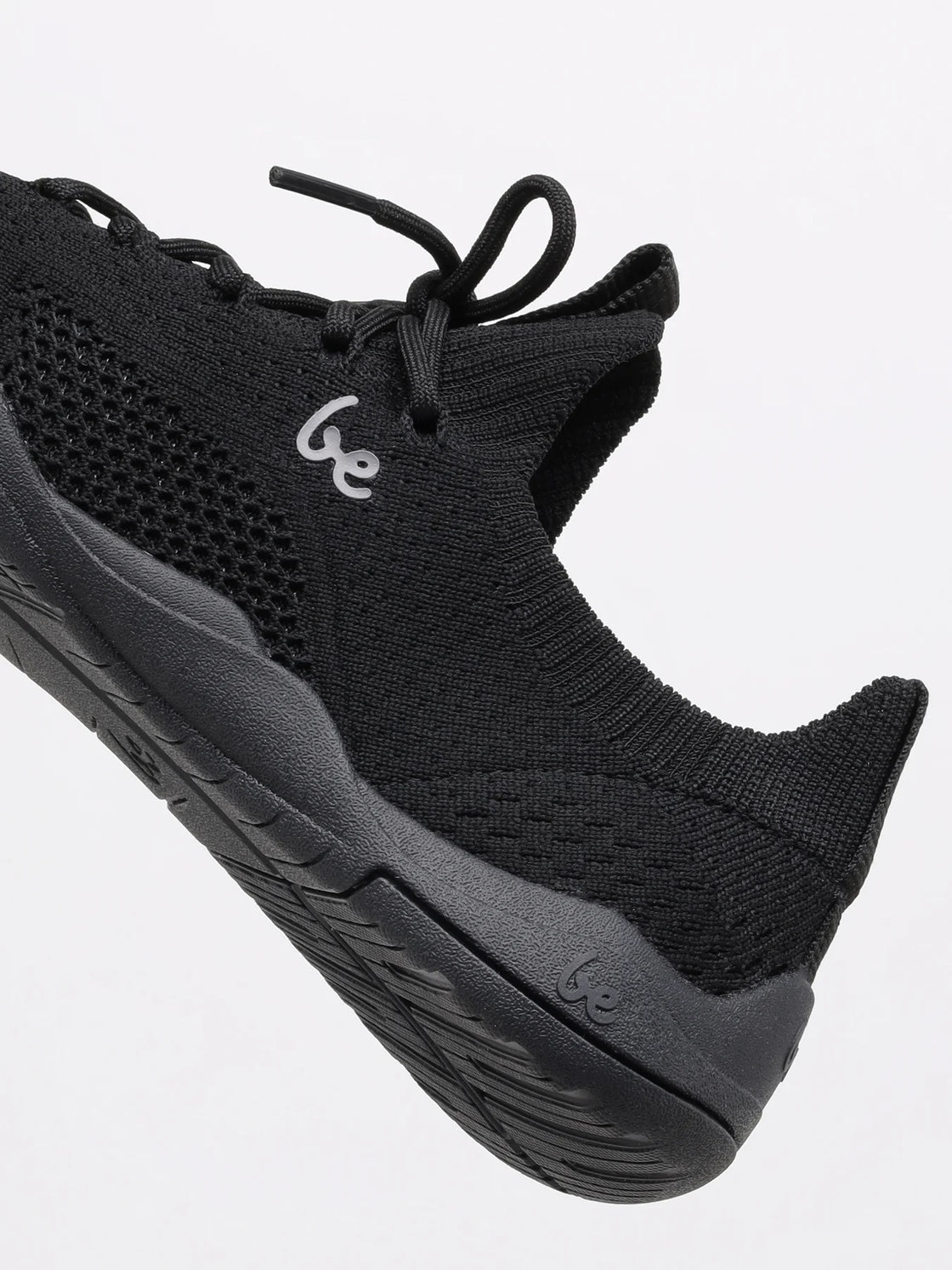Velore Shoes