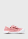 Canvas v. sneakers - MyMara