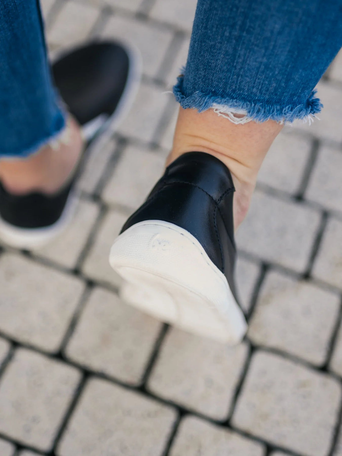Eazy Neo Unisex Leather Slip-On Shoes - MyMara
