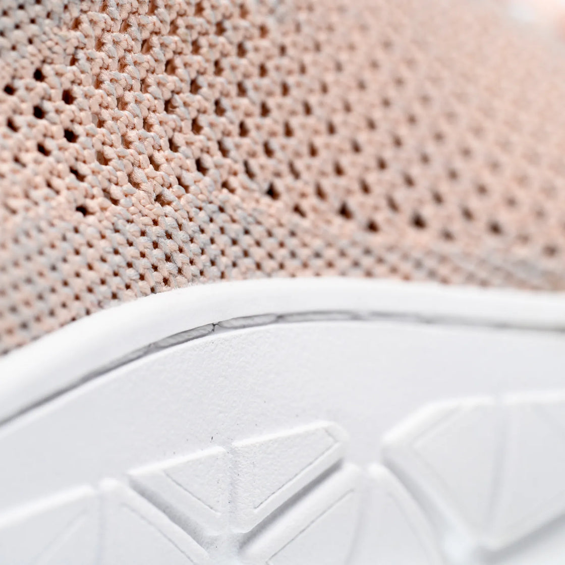 freet-tanga-3-salmon-grey-mymara-eu-image-7