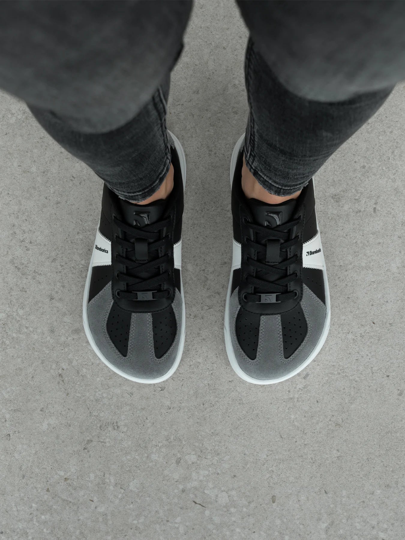 Icara Leather Sneakers - MyMara