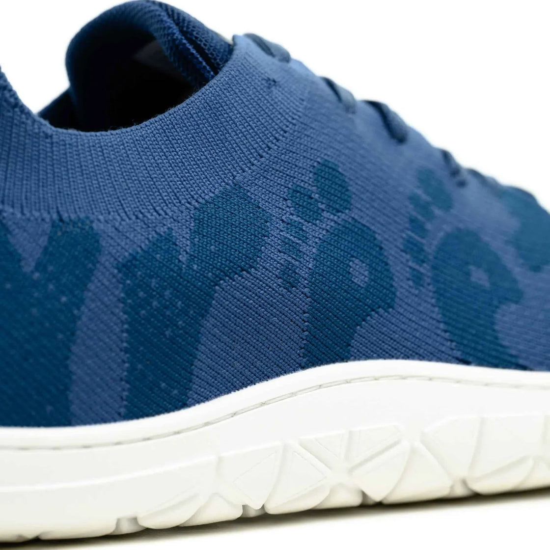 Skeeby ’s Minimalist Sports Shoes - MyMara