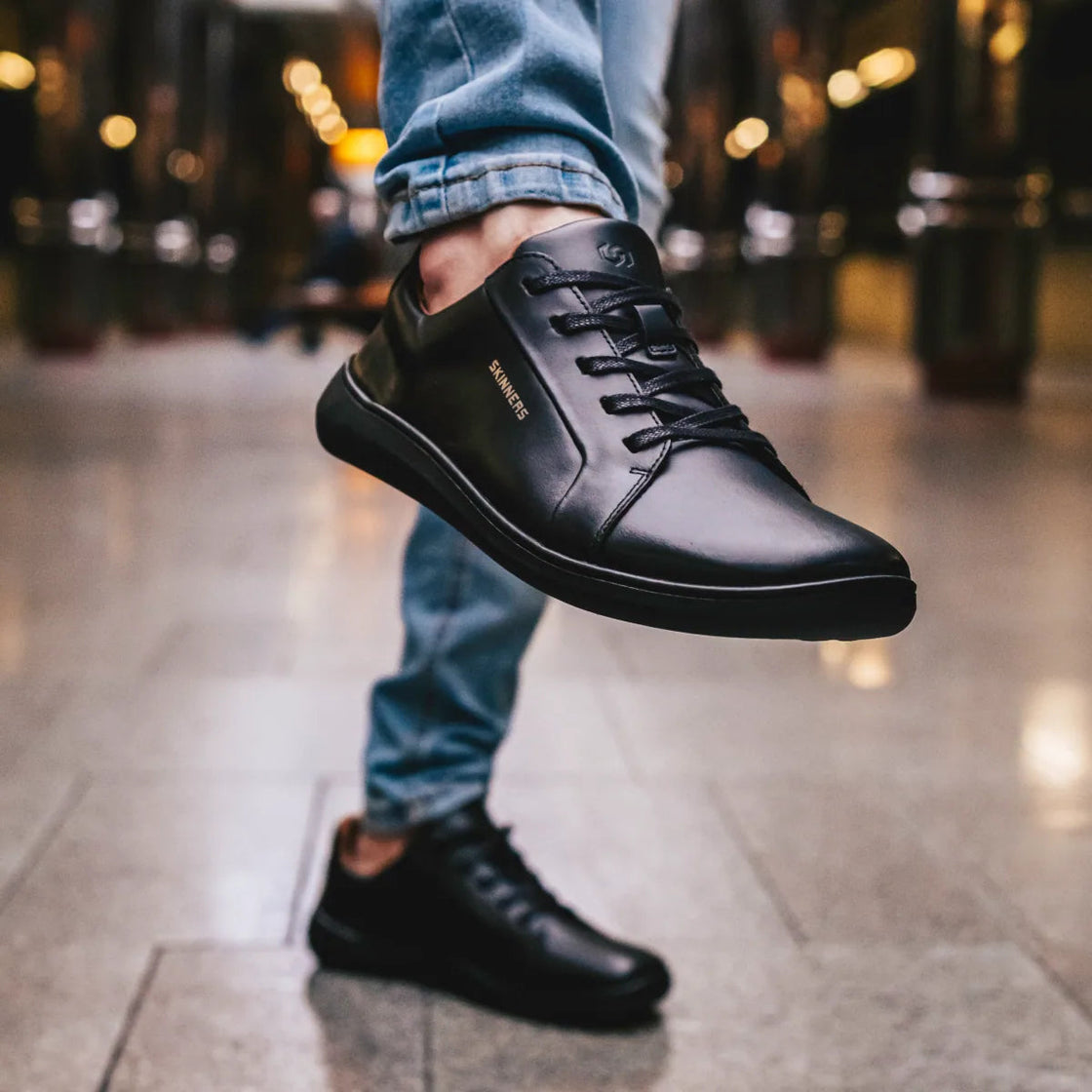 Skinners Moonwalker in Black (Black), product image 27