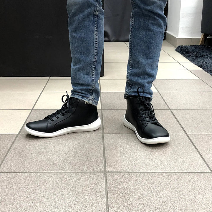 Skinners Moonwalker High Top in Black, product image 2