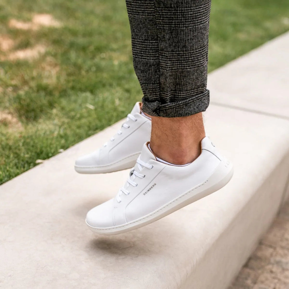Skinners Moonwalker in White, product image 6