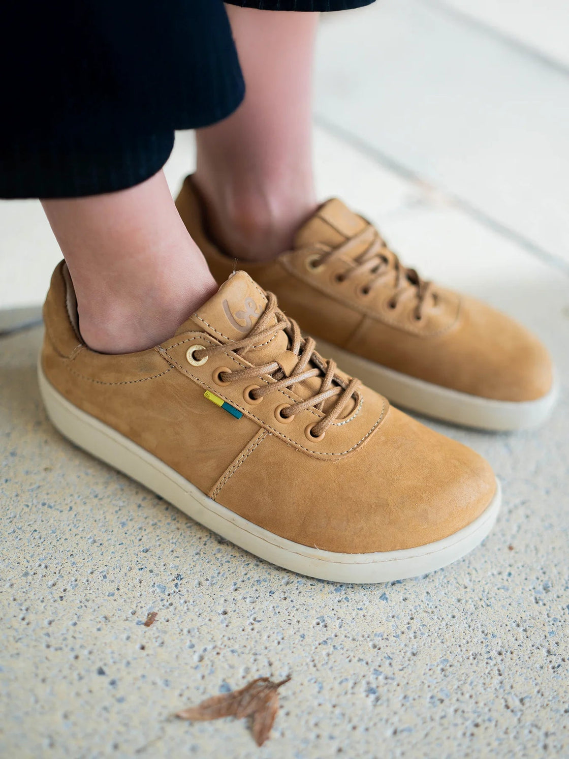 Sneakers Phoenix - Leather Walking Shoes - MyMara