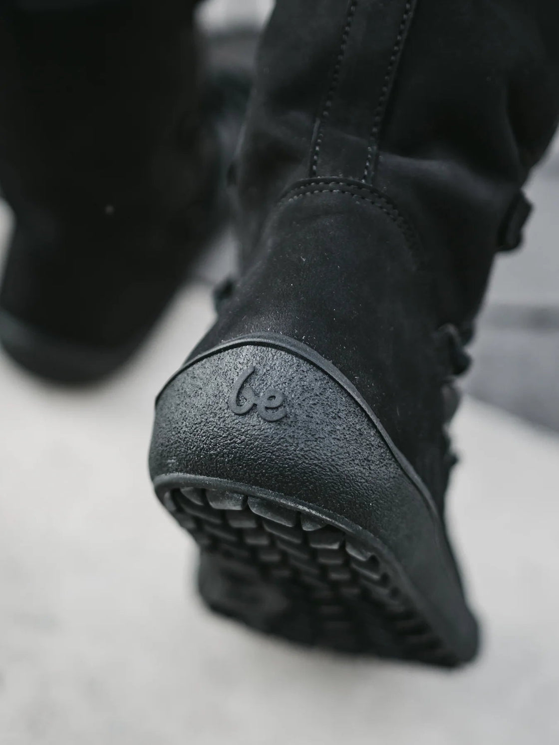 Winter Barefoot Boots Snowfox Woman - MyMara