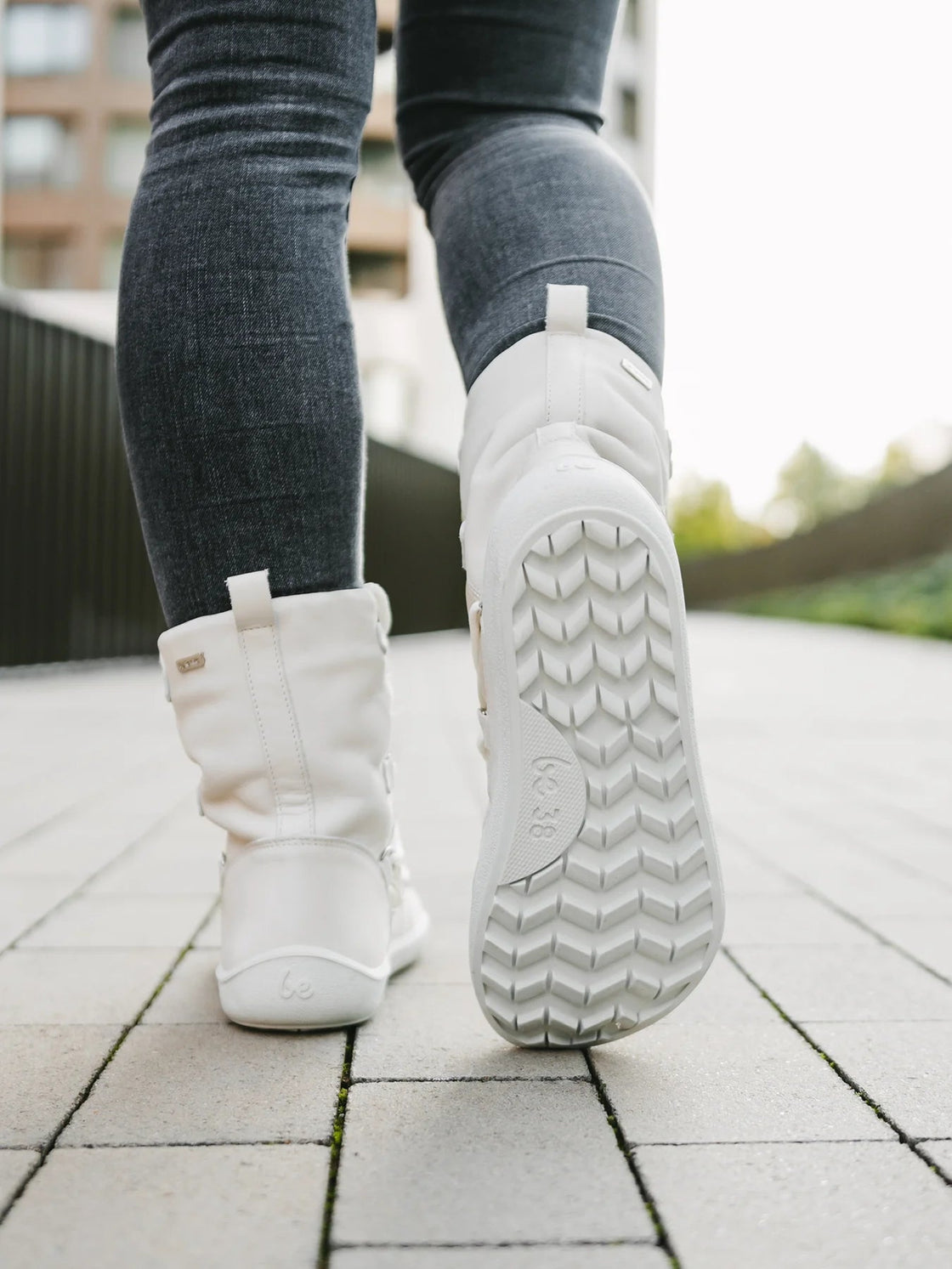Winter Barefoot Boots Snowfox Woman - MyMara